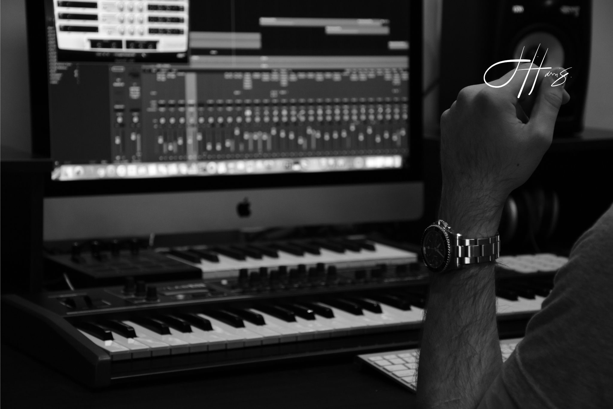 The Creative World of James Harris: Guitar, Composition and Production