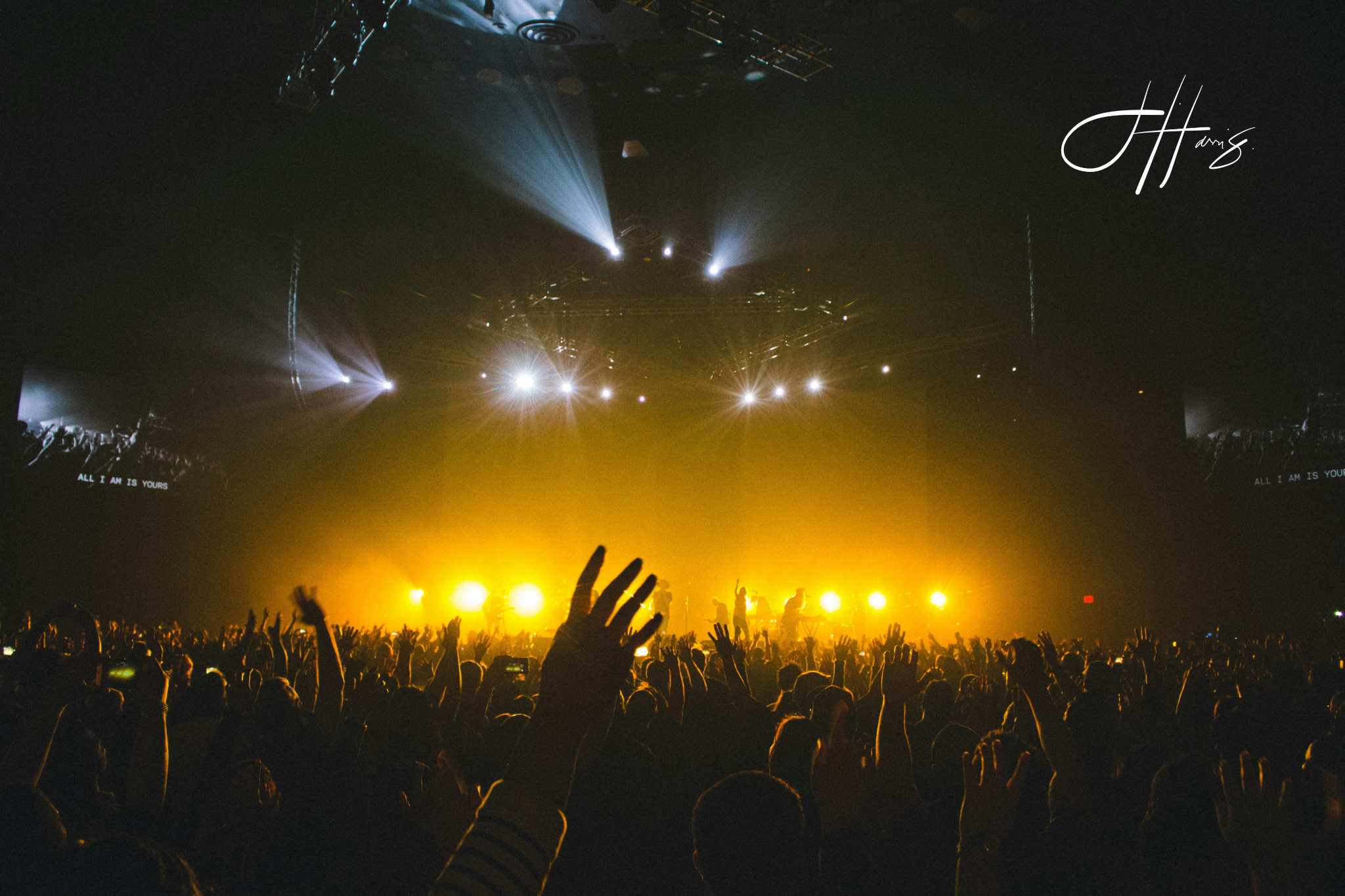 Why “Music Is What Feelings Sound Like” Still Works on a Shirt in 2026