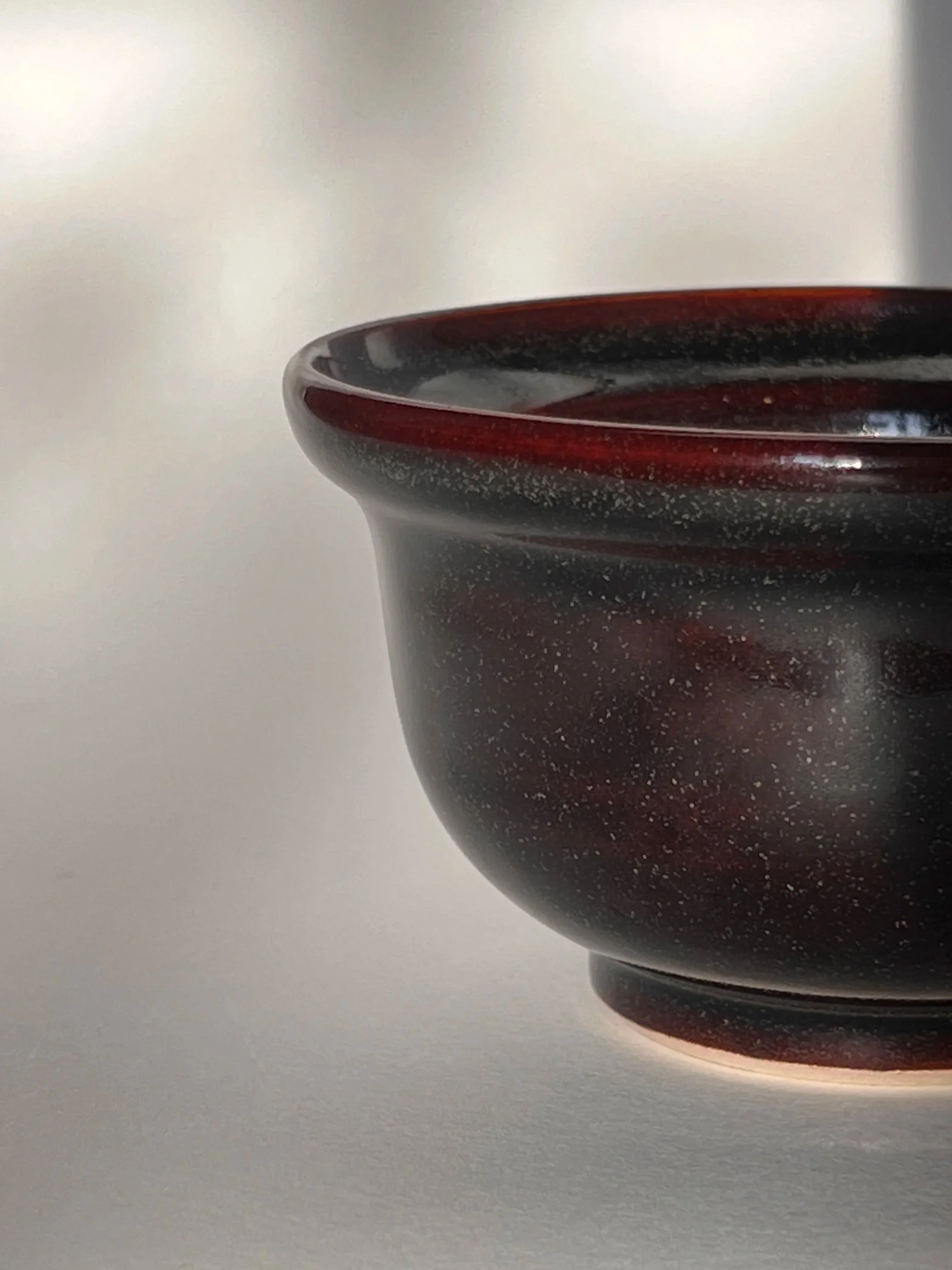 Profil Petit Bol artisanal marron brun céramique – Fait main atelier Paris, pièce unique.jpg