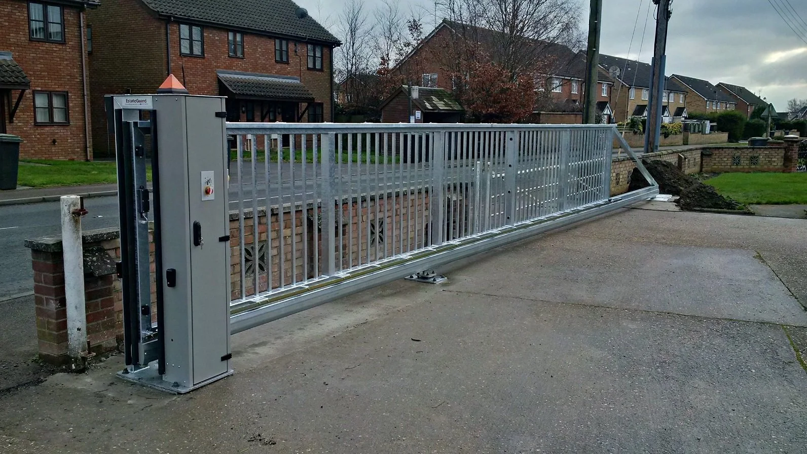 9metre cantilever Old Newton.jpg