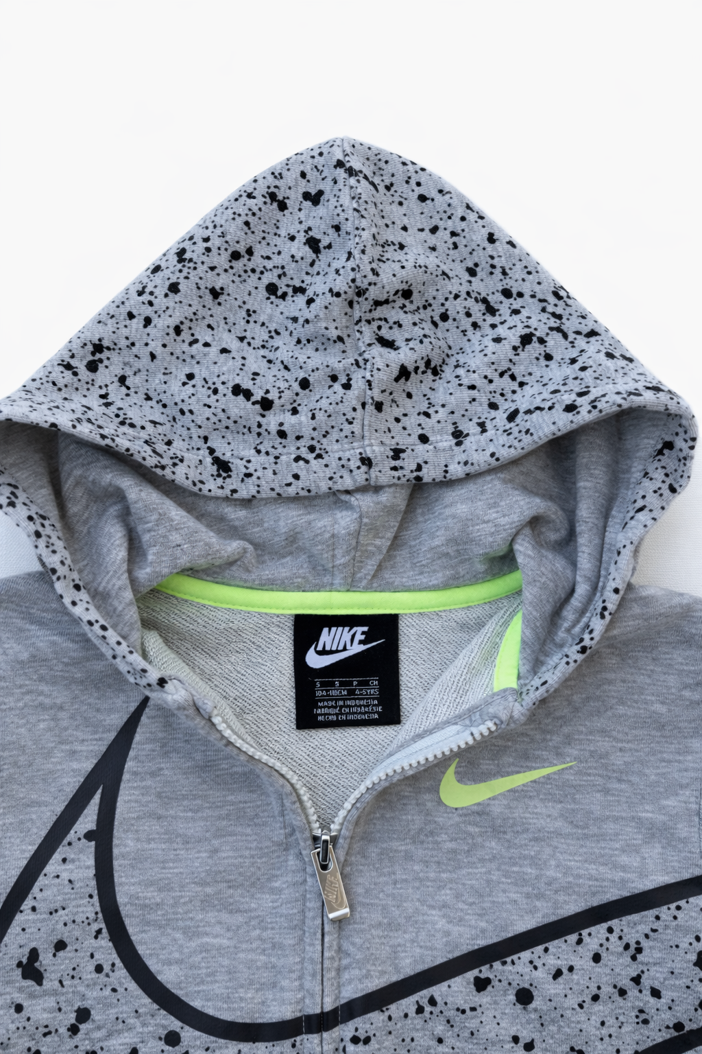 logo_Nike ბავშვის ჰუდი ელვა შესაკრავით.png