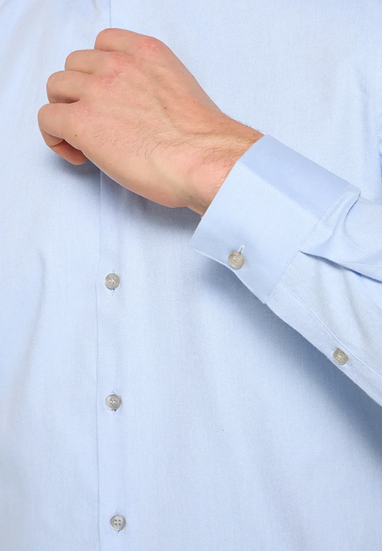 Calvin Klein Slim Fit პერანგი-sleeves.webp