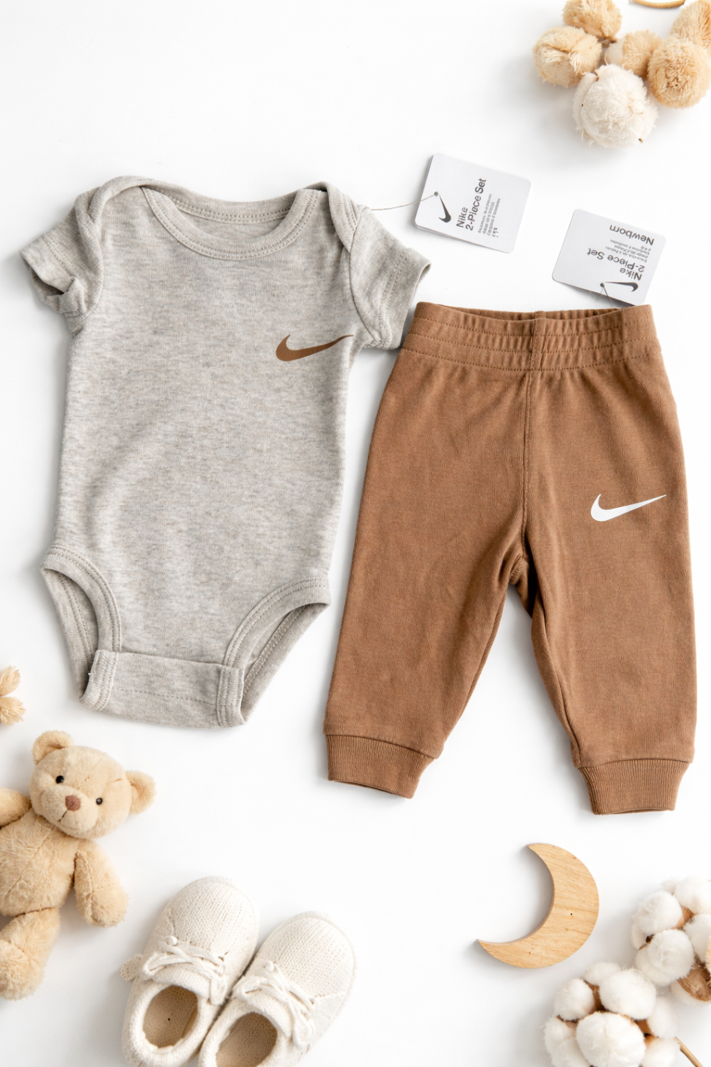 ახალშობილი ბიჭის ბრენდული Nike კომპლექტი