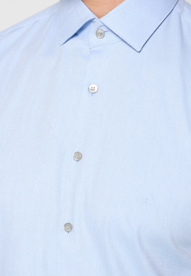 Calvin Klein Slim Fit პერანგი see.webp
