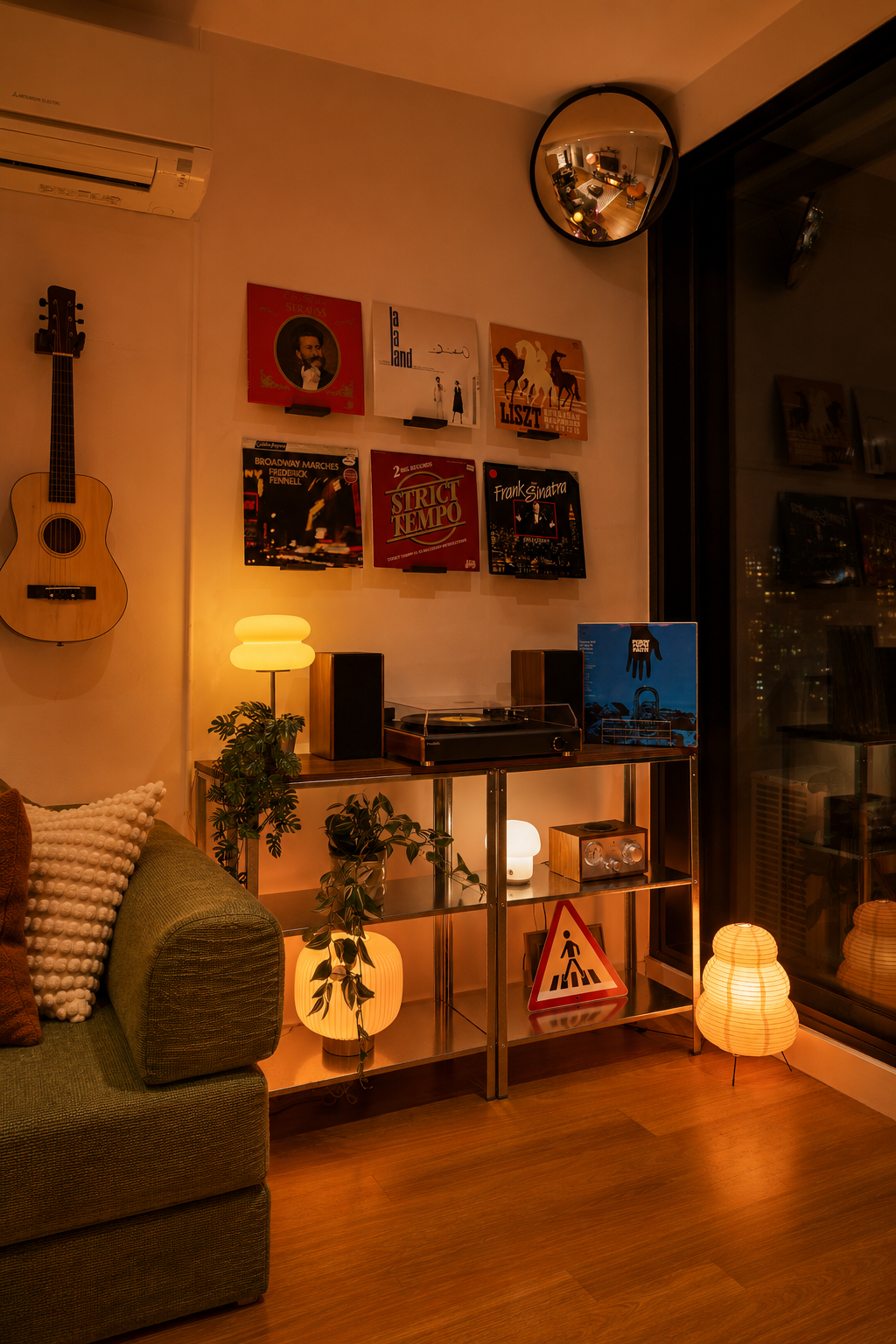 Record Player Shelf.png