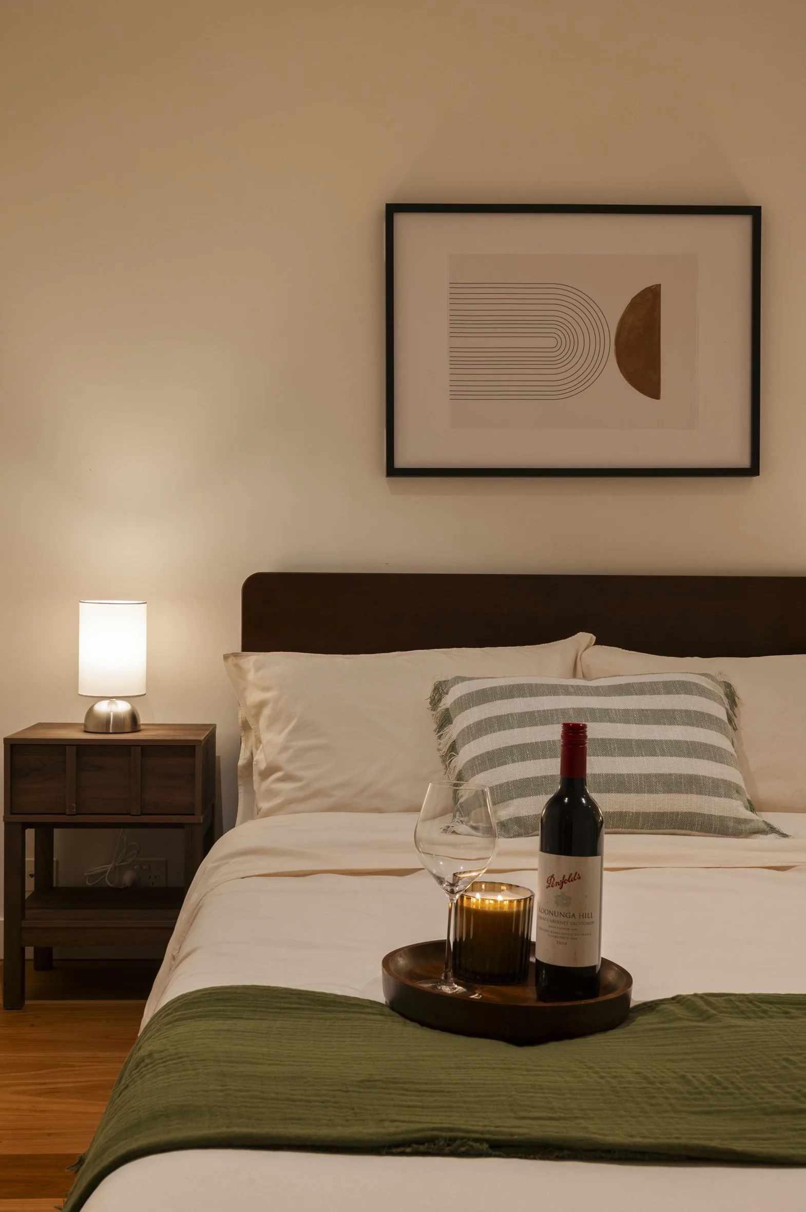 Bedroom 2 Close up.JPG