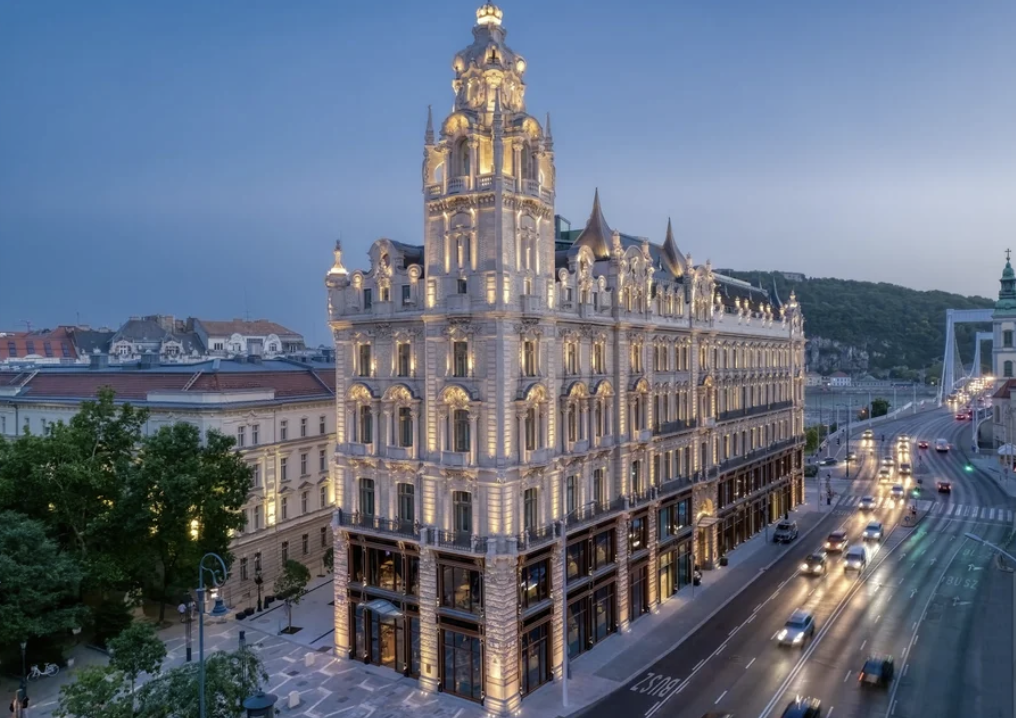 THE ST REGIS BUDAPEST