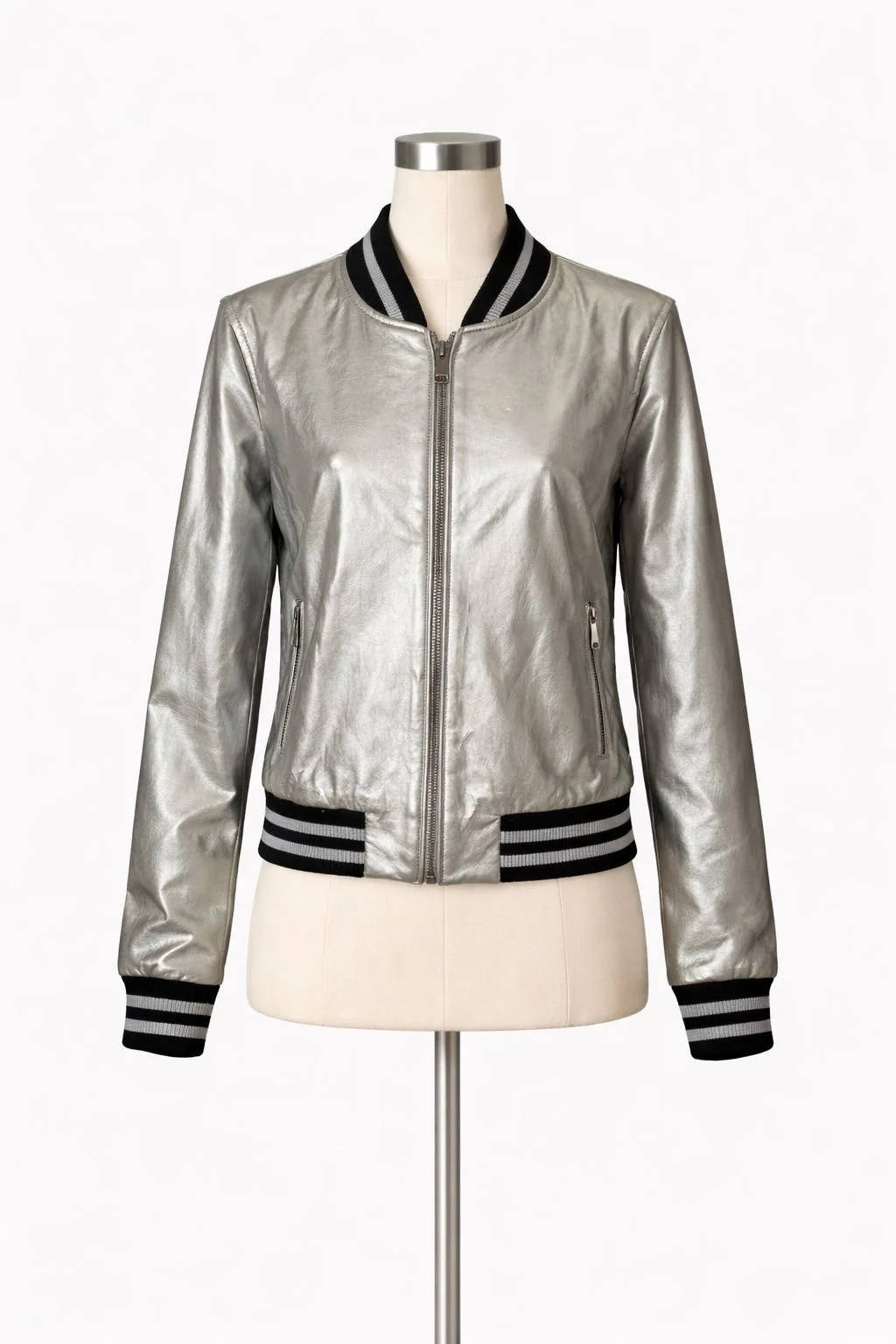 W-JKT006