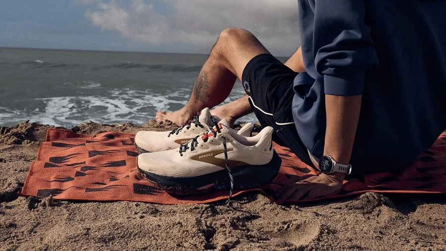 Brooks x Nomadix s26 collab