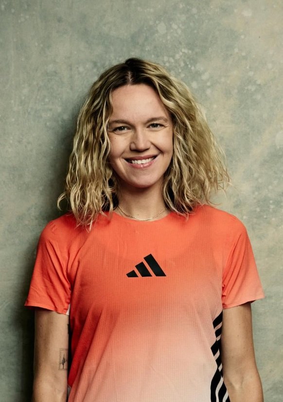 abby_haLL_adidas.jpg