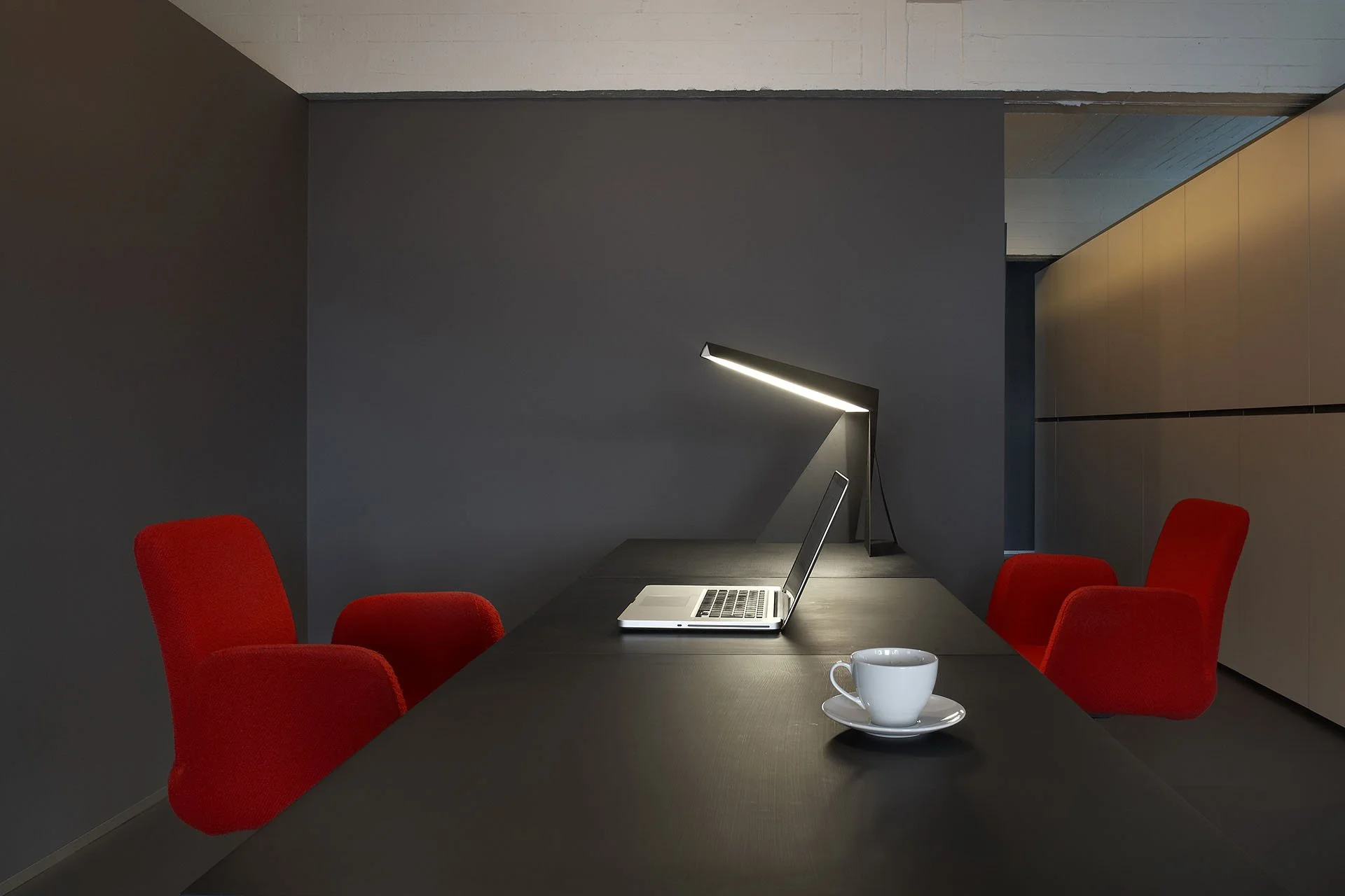 Studio Alain Monnens crane-location-01.jpg