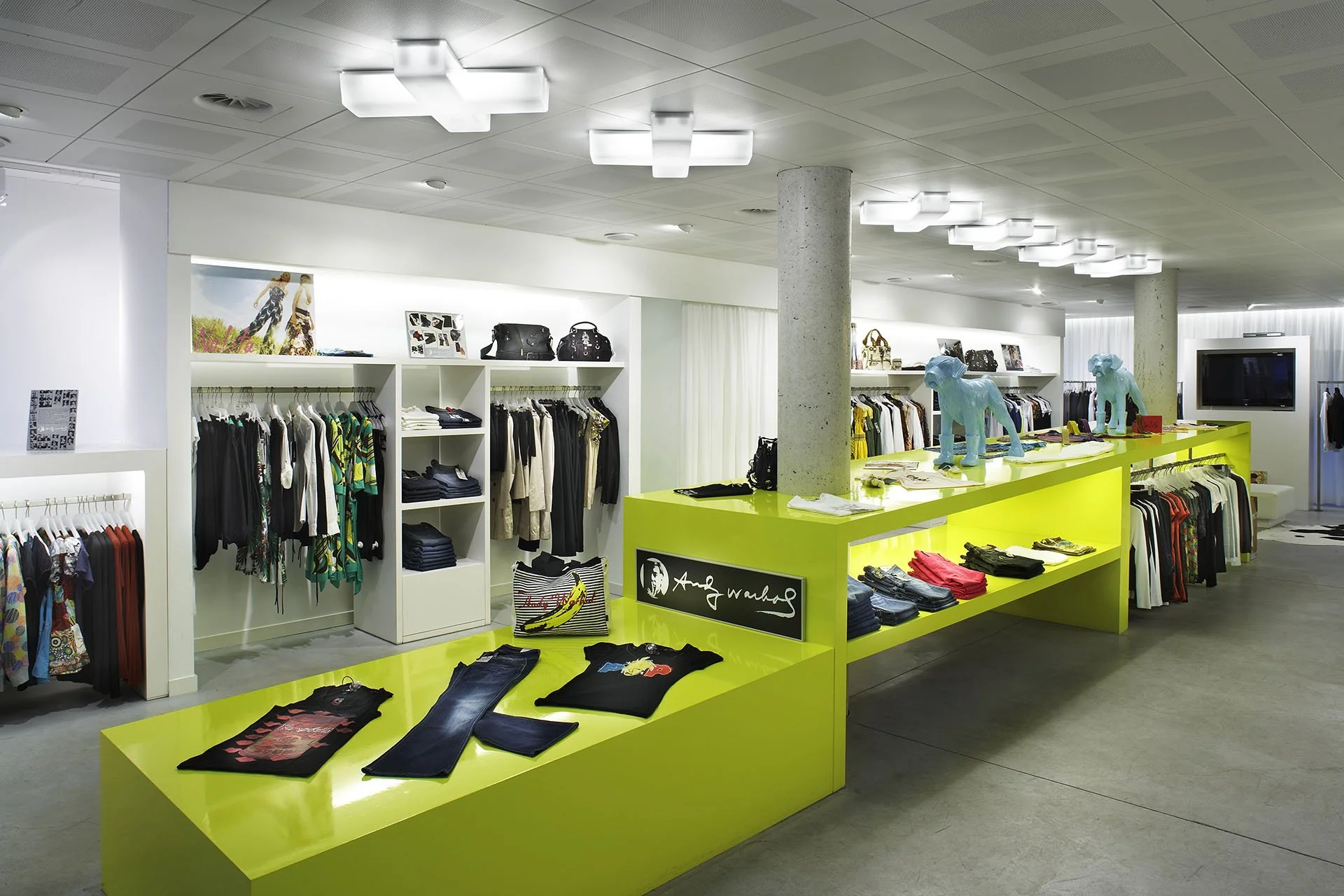 Studio Alain Monnens kriskros-njoy-2.jpg