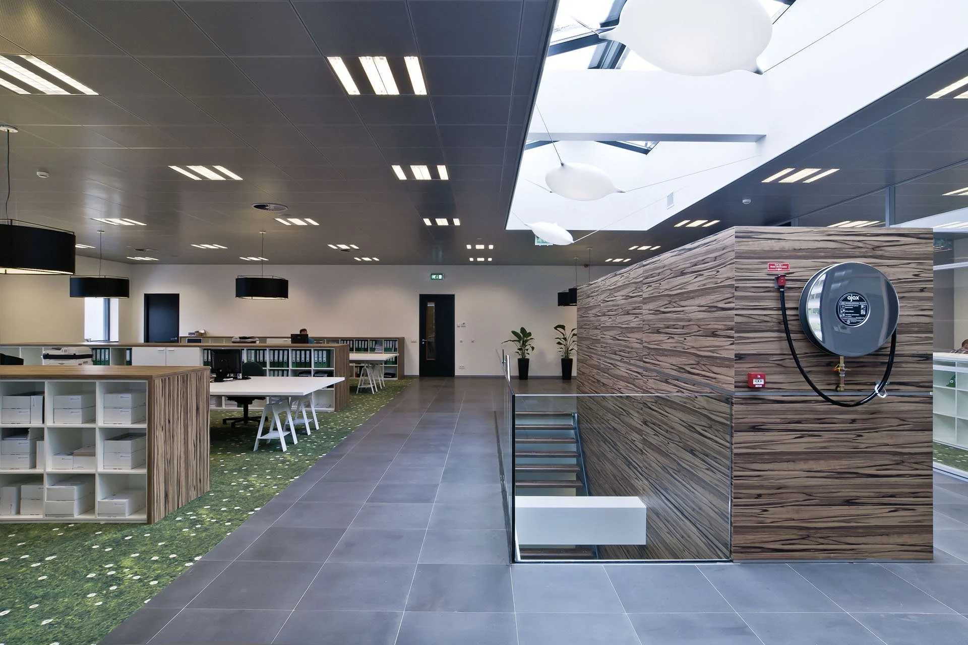 Studio Alain Monnens stretch-NLA-01.jpg