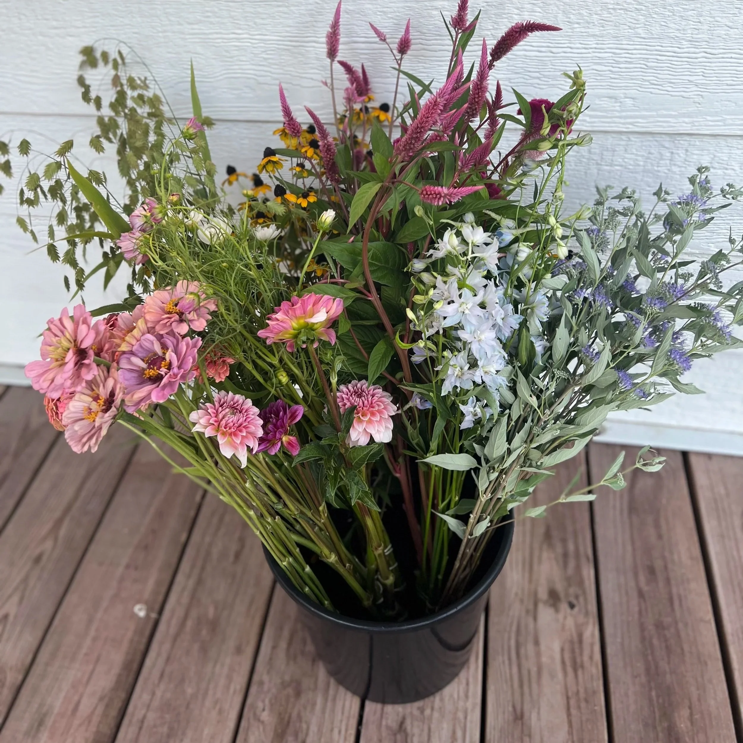 fall flowers in muted shades of pink