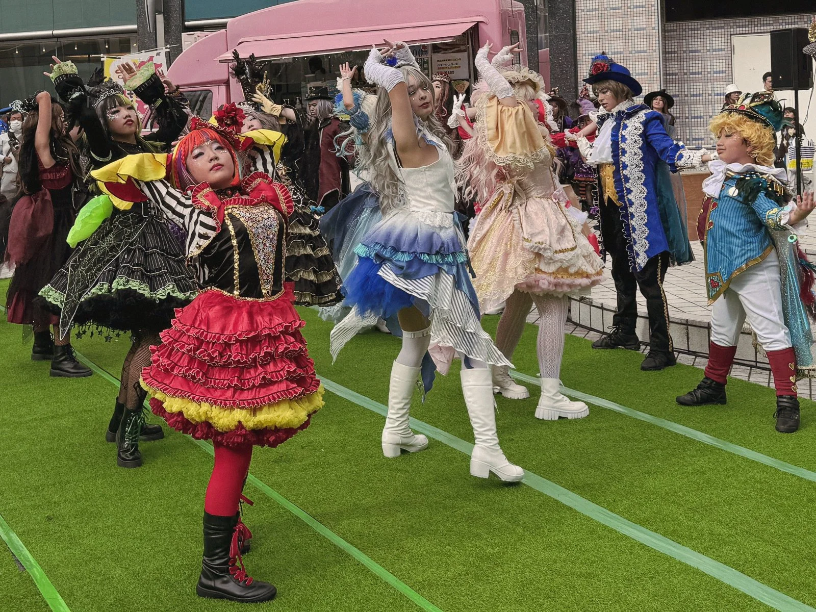 japan-halloween-2.jpg