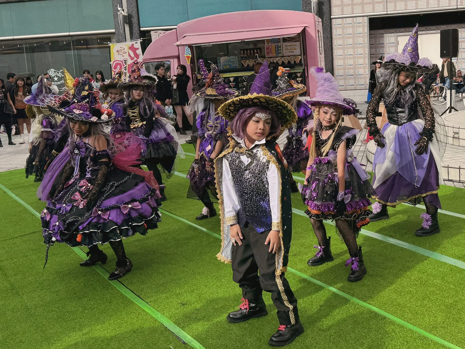 japan-halloween-3.jpg