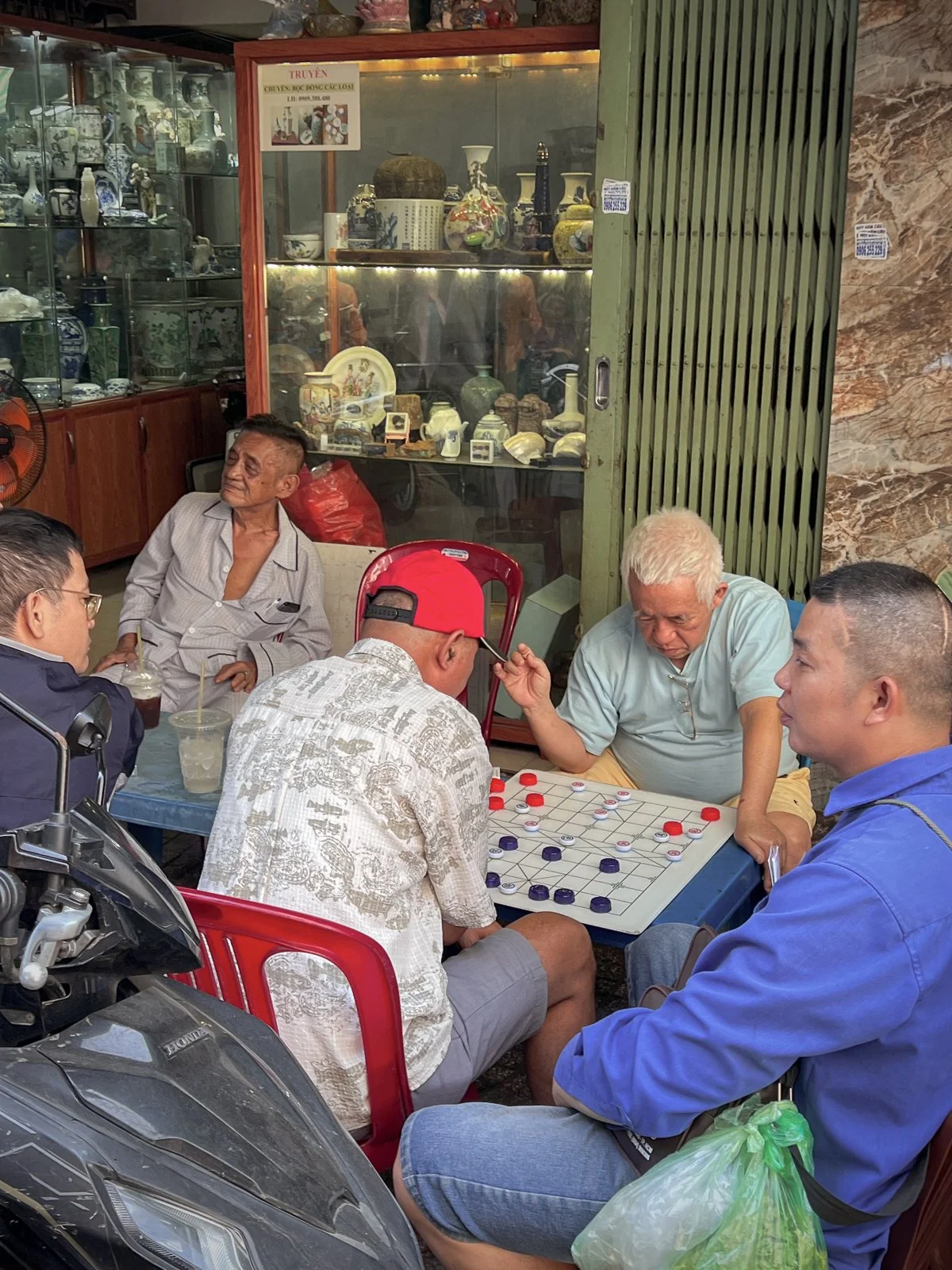 Luke Nguyen's Vietnam Food Tour: Day 9, daytime