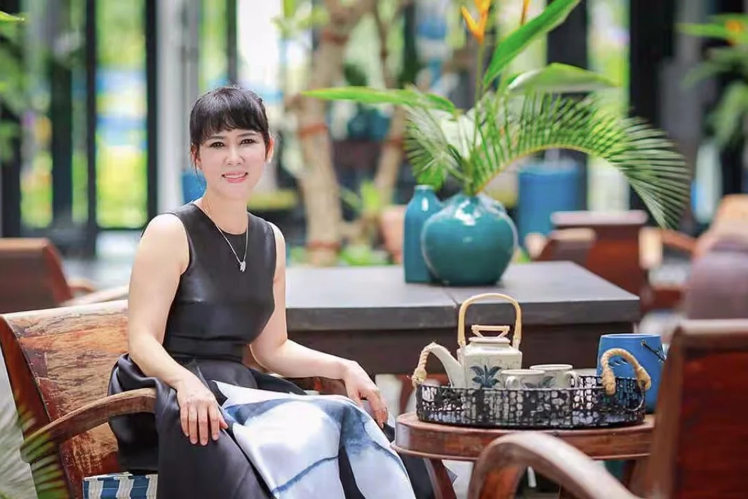 The Enterprising Ms. Vy