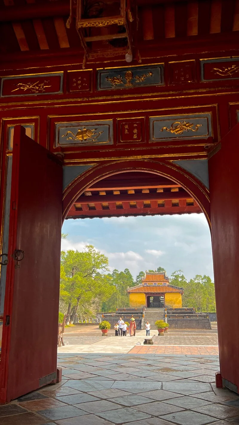 WTTE_slideshow_mobile 4.jpg