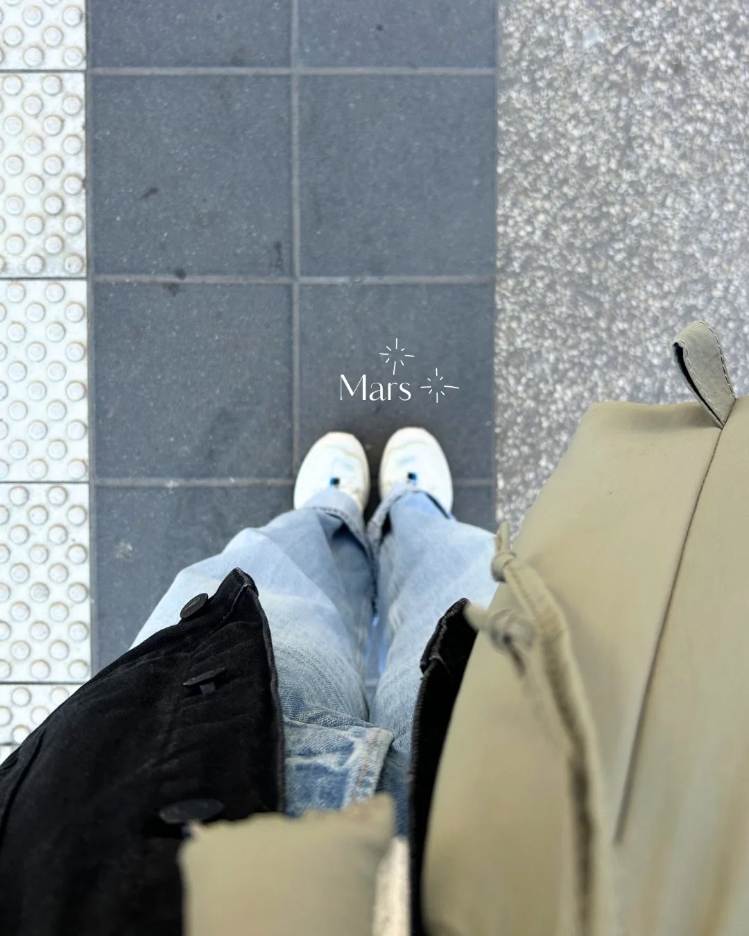 Un mois de mars bien dense, rempli de nouveaut&eacute;s, de lancement, de sortie de zone de confort, de premi&egrave;res fois, d&rsquo;apprentissage, de d&eacute;couverte : reconnaissante ++ pour tout ce qu&rsquo;il se passe en ce moment ✨

Je vous &