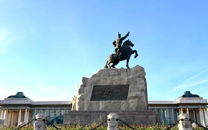 Chinggis Khaan (Sukhbaatar) Square.jpg