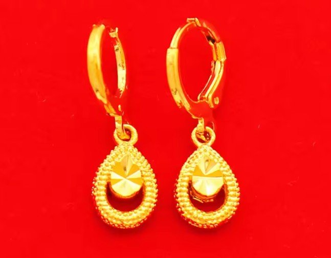 Golden Teardrop Glow Earrings