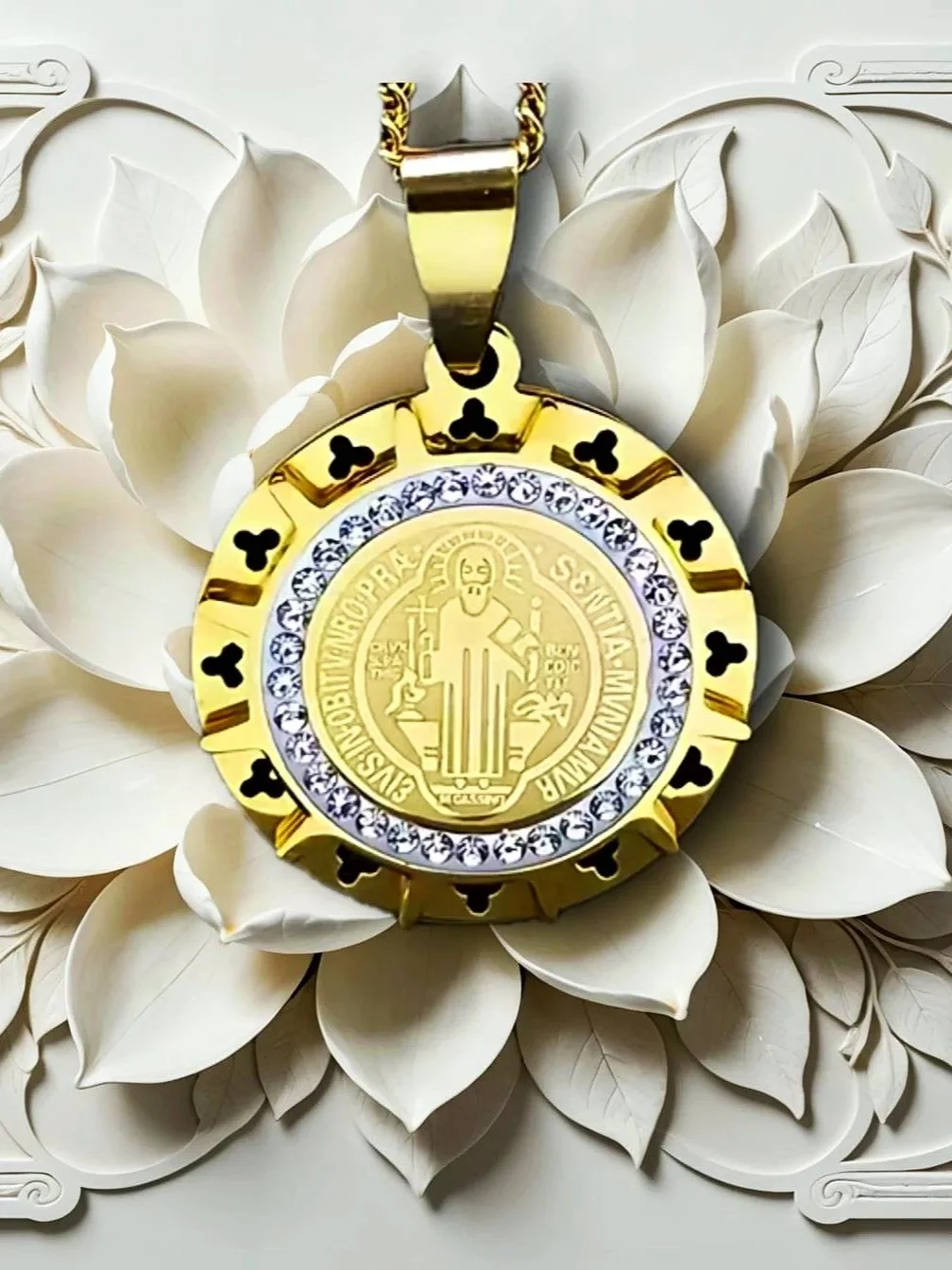 ST+BENEDICT+PENDANT+VADE+RETRO+SAINT+BENEDICT+GOLDEN+CROSS+PRAYER+YHVH+HOLY+SPIRIT+DIVINE+SPIRITUAL+RELIGIOUS+FAITH+BIBLE+REVMARIAPIO+JESUS+GOSPEL+WORSHIP+SACRED+JEWELRY