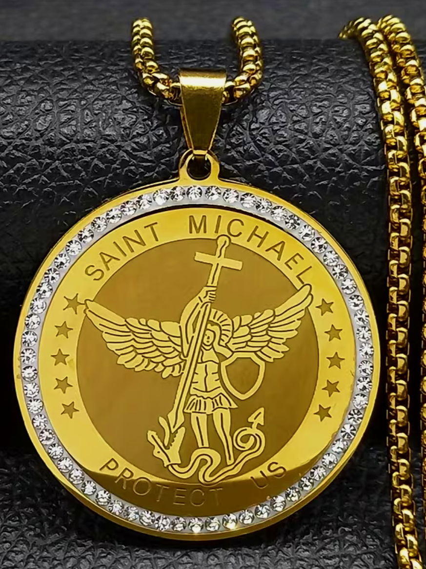 ARC+MICHAEL+PENDANT+GOLDEN+CROSS+PRAYER+YHVH+HOLY+SPIRIT+DIVINE+SPIRITUAL+RELIGIOUS+FAITH+BIBLE+REVMARIAPIO+JESUS+GOSPEL+WORSHIP+SACRED+JEWELRY