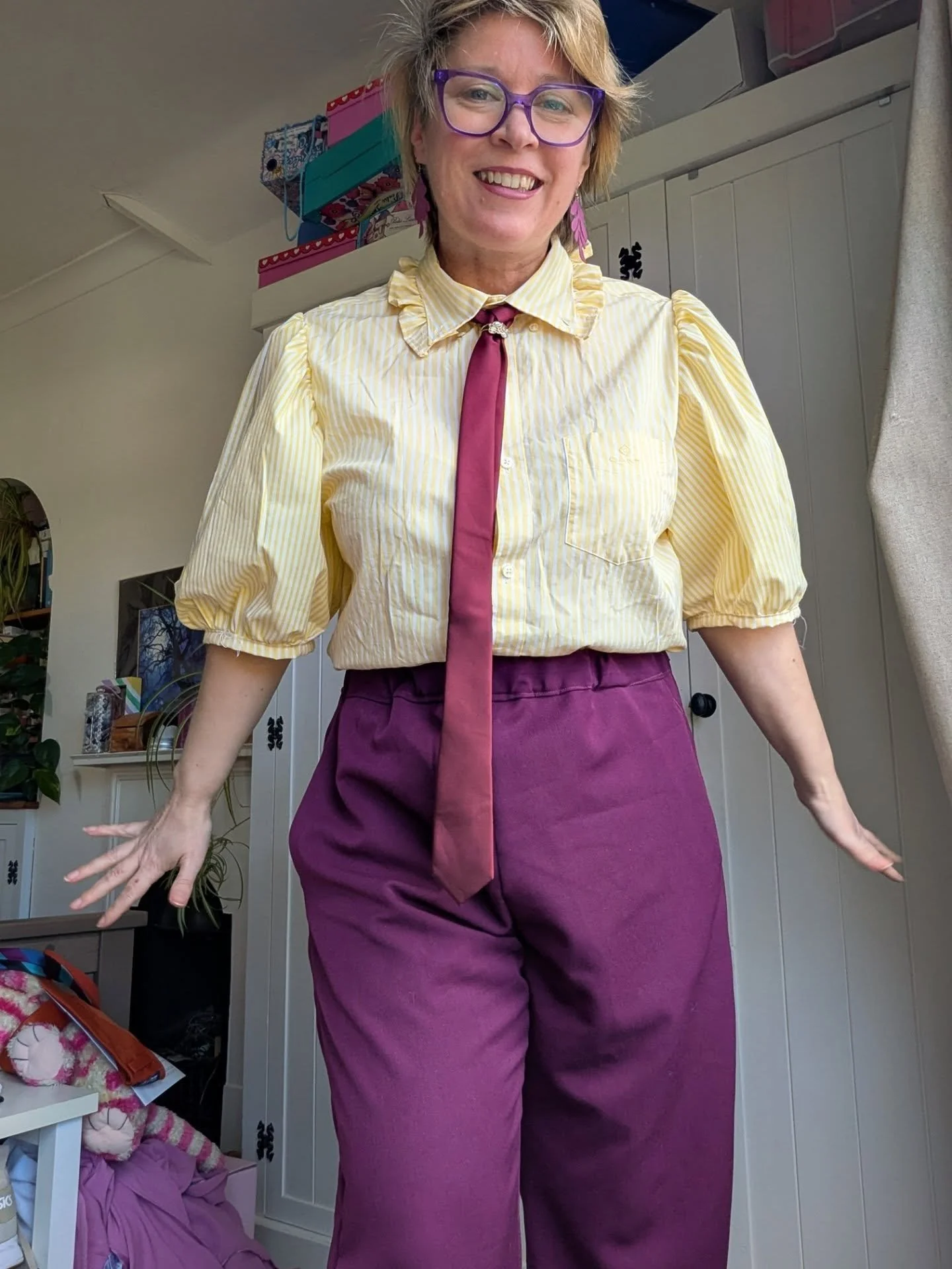 Psstt come closer...
This is my #sewyellowforendo26 make but changed quite quickly. Thank you to @sowhatifisew for organizing this amazing awareness raising event. 
I had a man's shirt from a charity shop and some yellow fabric in my stash which were