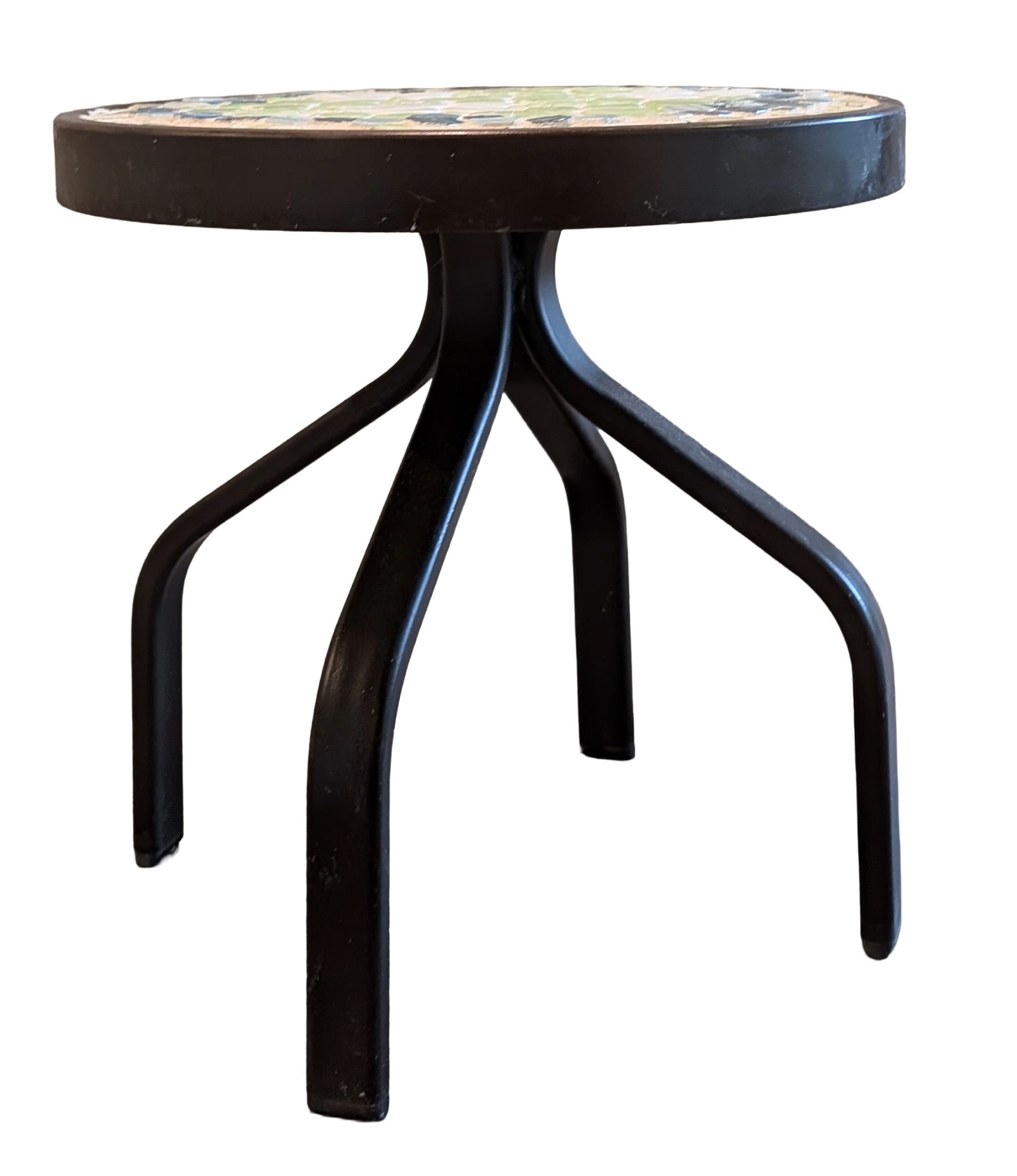 Side view of mosaic table showing tabletop edge and leg detail by Debra Rich