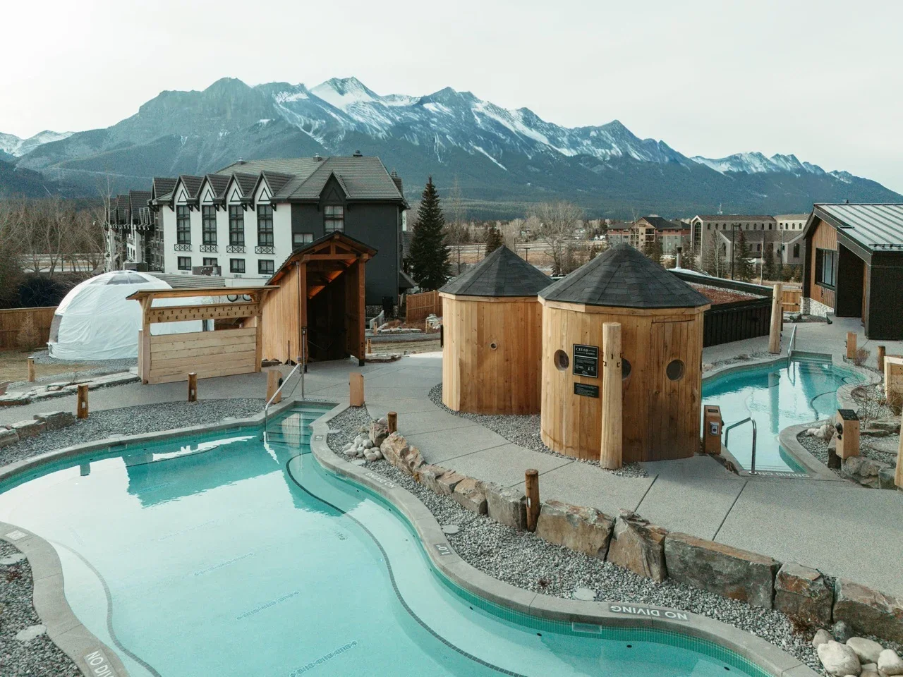 everwild-canmore-pool.webp