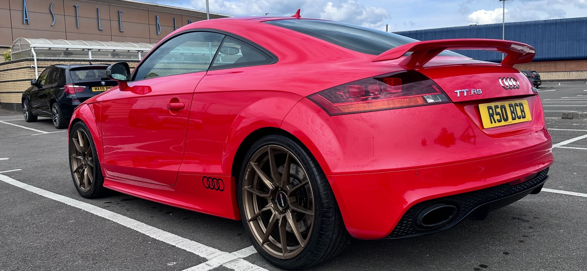 WhatsApp Image 2026-02-10 at 19.38.20.jpeg