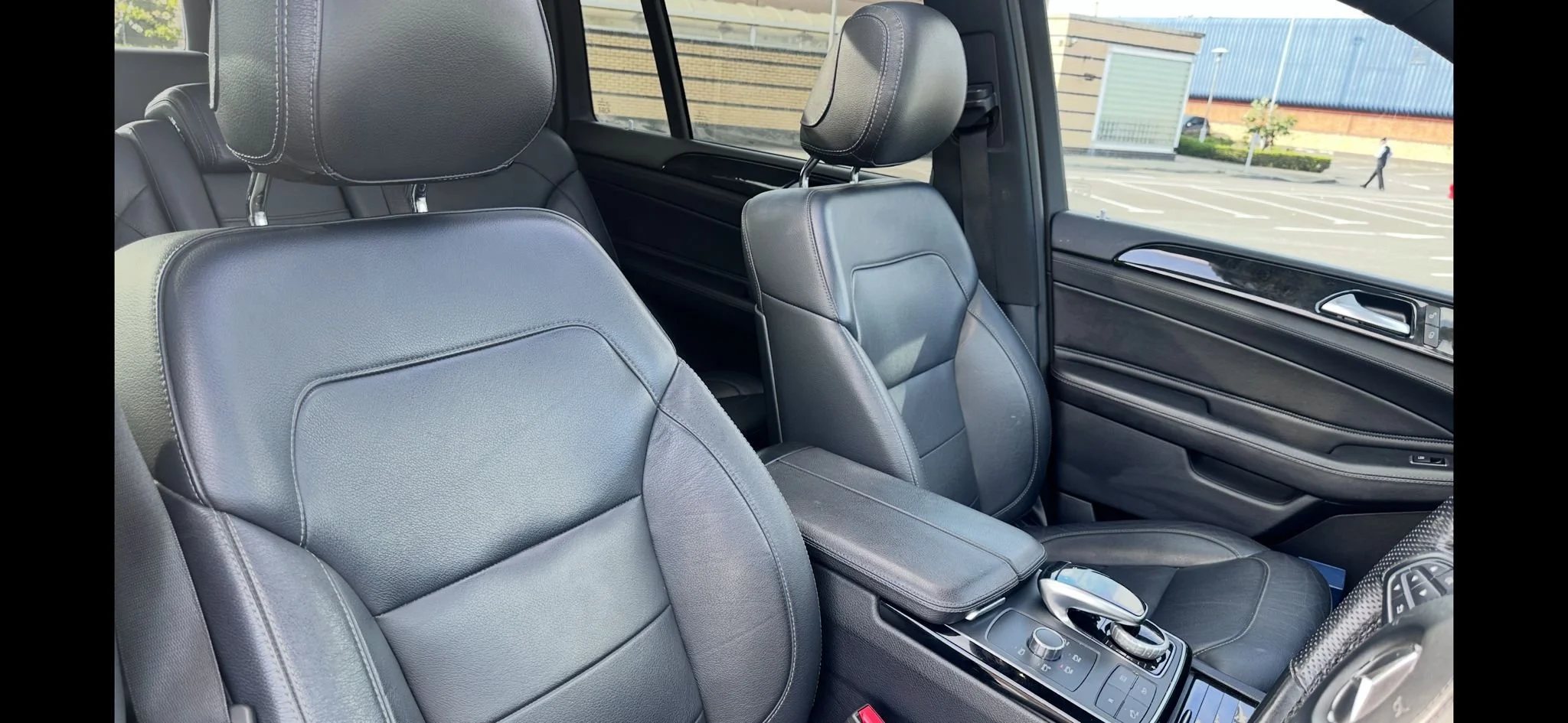 WhatsApp Image 2026-02-10 at 19.38.51 (3).jpeg