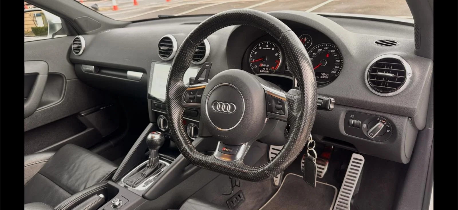 WhatsApp Image 2026-02-10 at 19.39.54 (5).jpeg