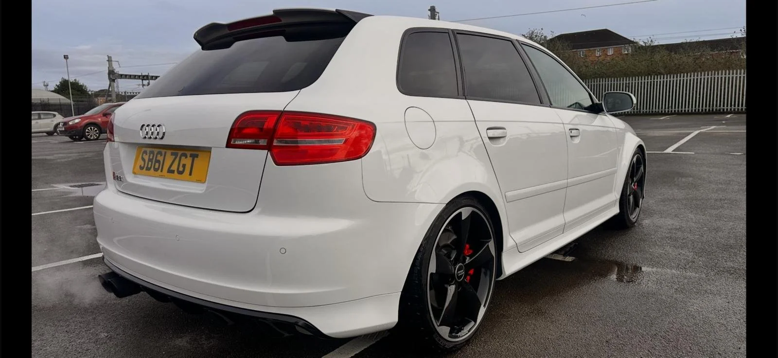 WhatsApp Image 2026-02-10 at 19.39.54 (11).jpeg