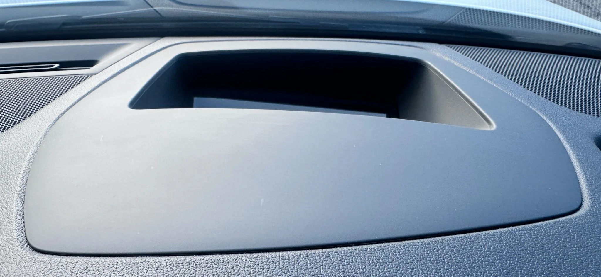 WhatsApp Image 2026-02-10 at 19.42.37 (5).jpeg