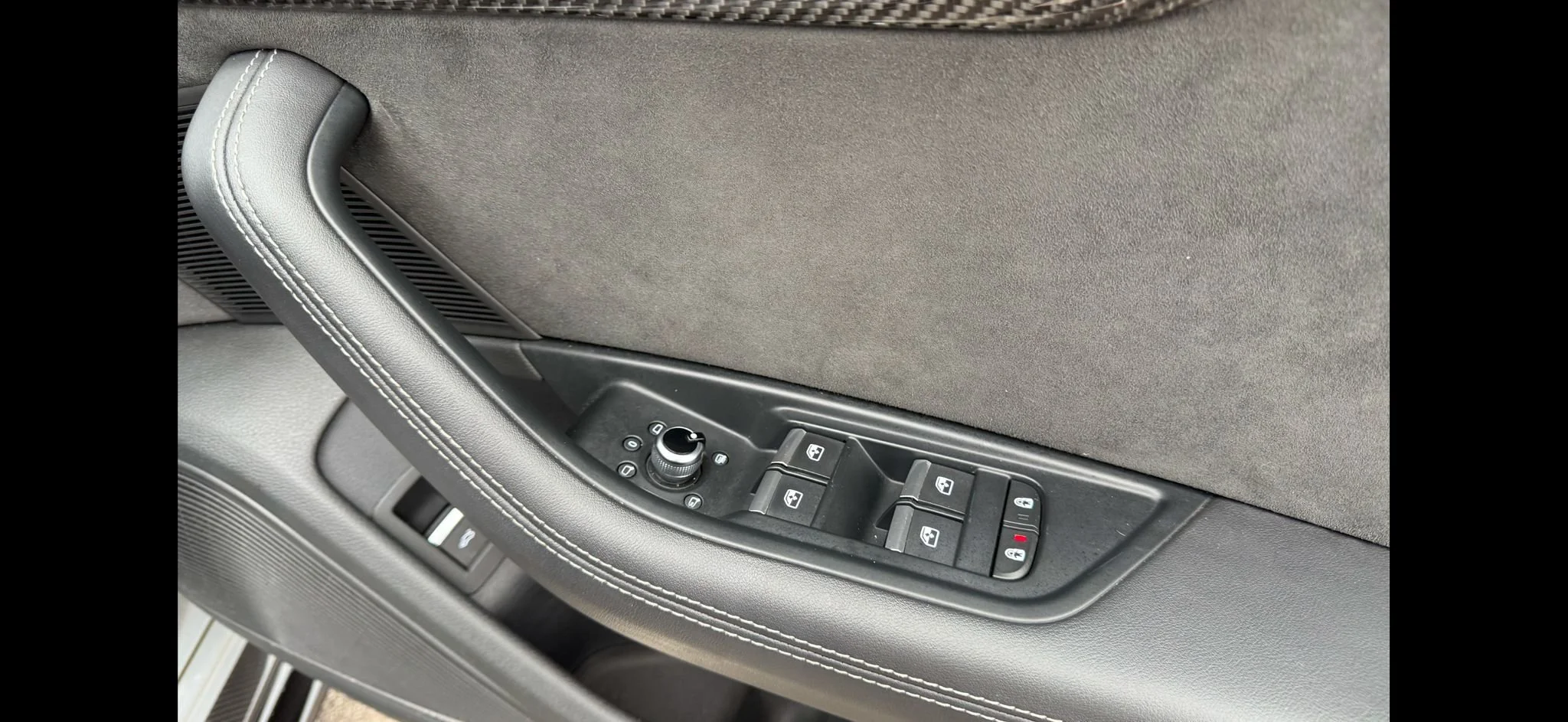 WhatsApp Image 2026-02-10 at 19.50.30 (3).jpeg