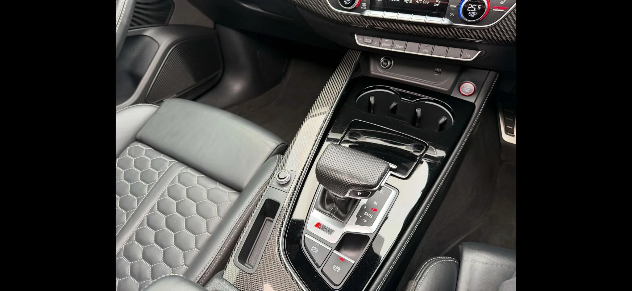 WhatsApp Image 2026-02-10 at 19.50.31 (6).jpeg