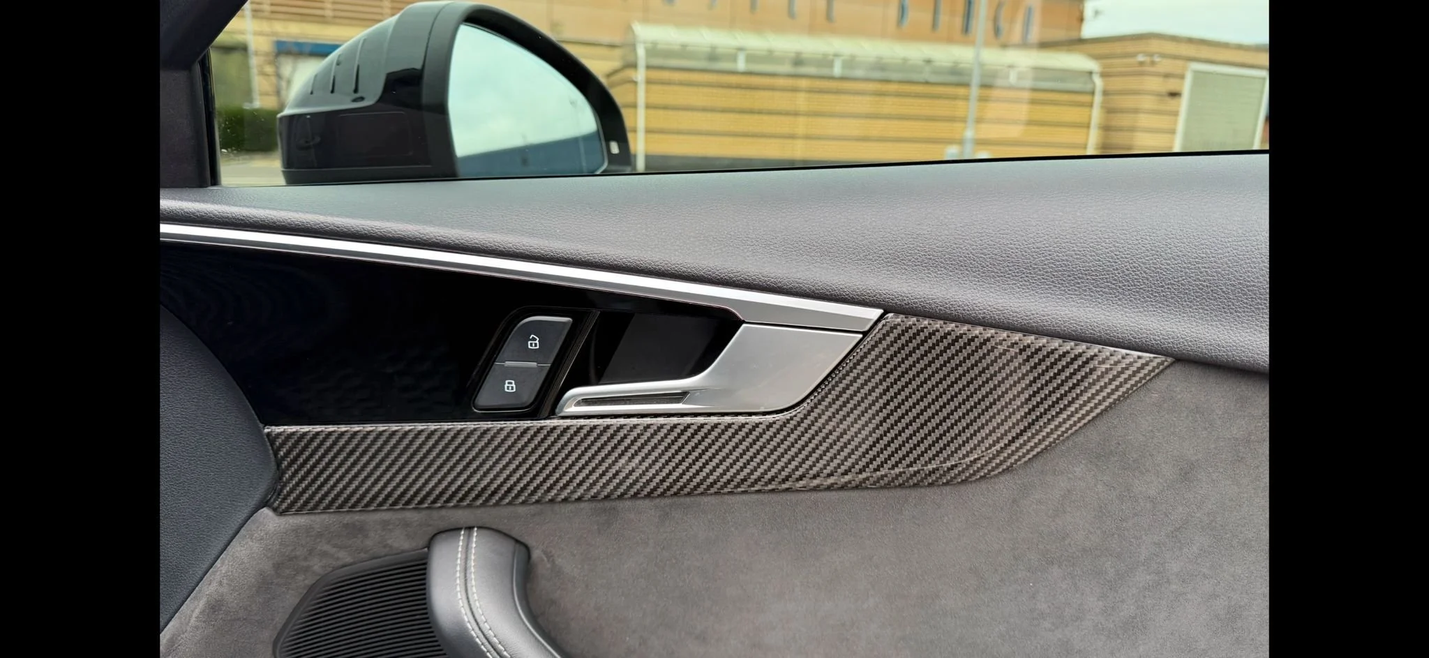 WhatsApp Image 2026-02-10 at 19.50.31 (12).jpeg