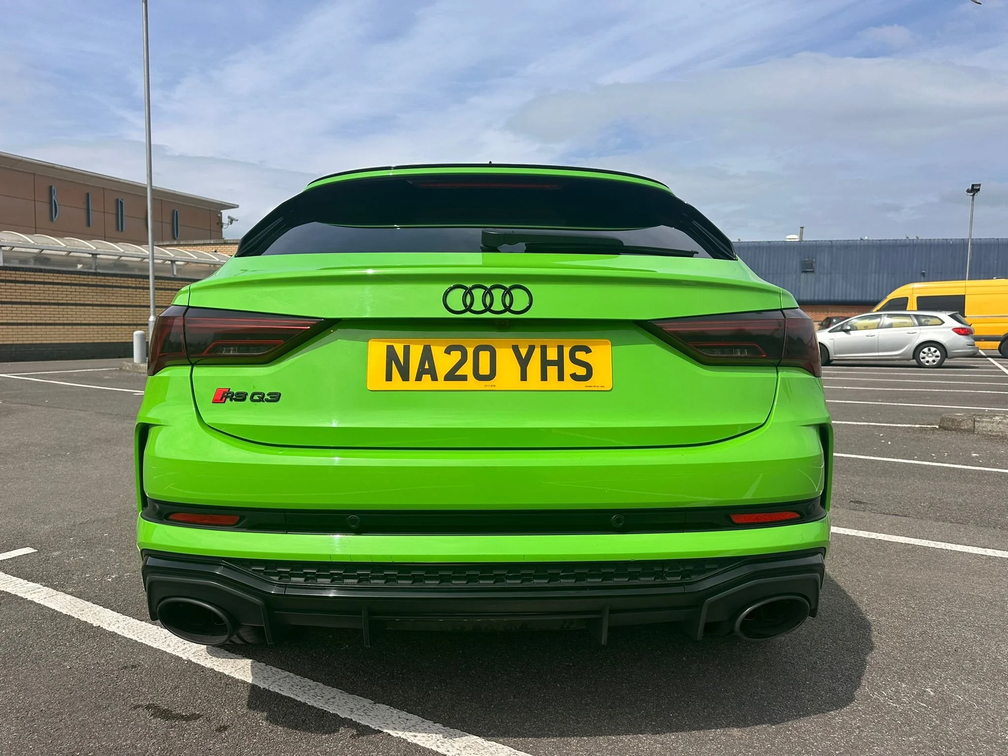 WhatsApp Image 2026-02-10 at 19.54.01 (6).jpeg