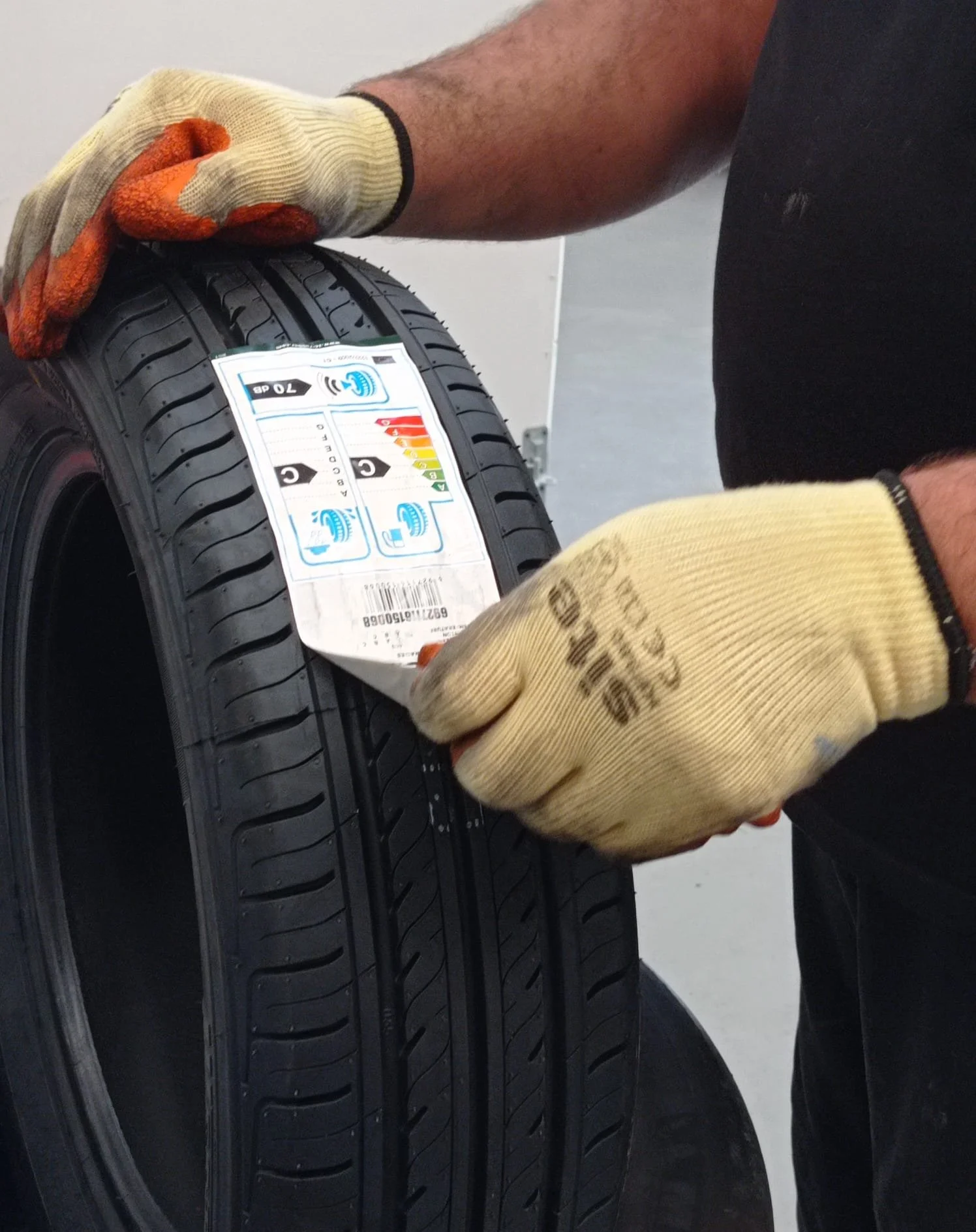 Tyres Fitting Service