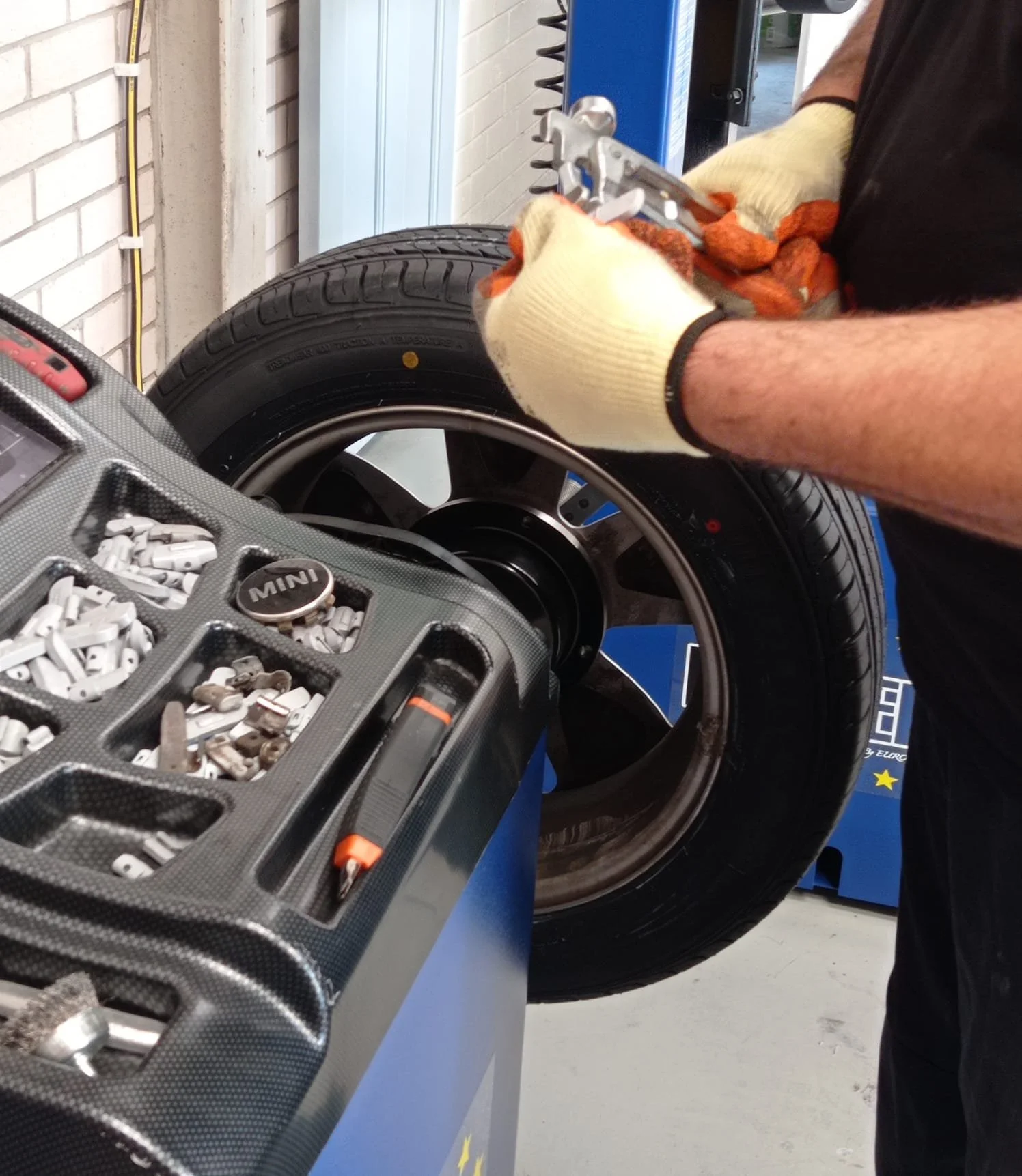 Wheel Balancing at M B AUTOCARE MOT GARAGE Stoke On Trent.