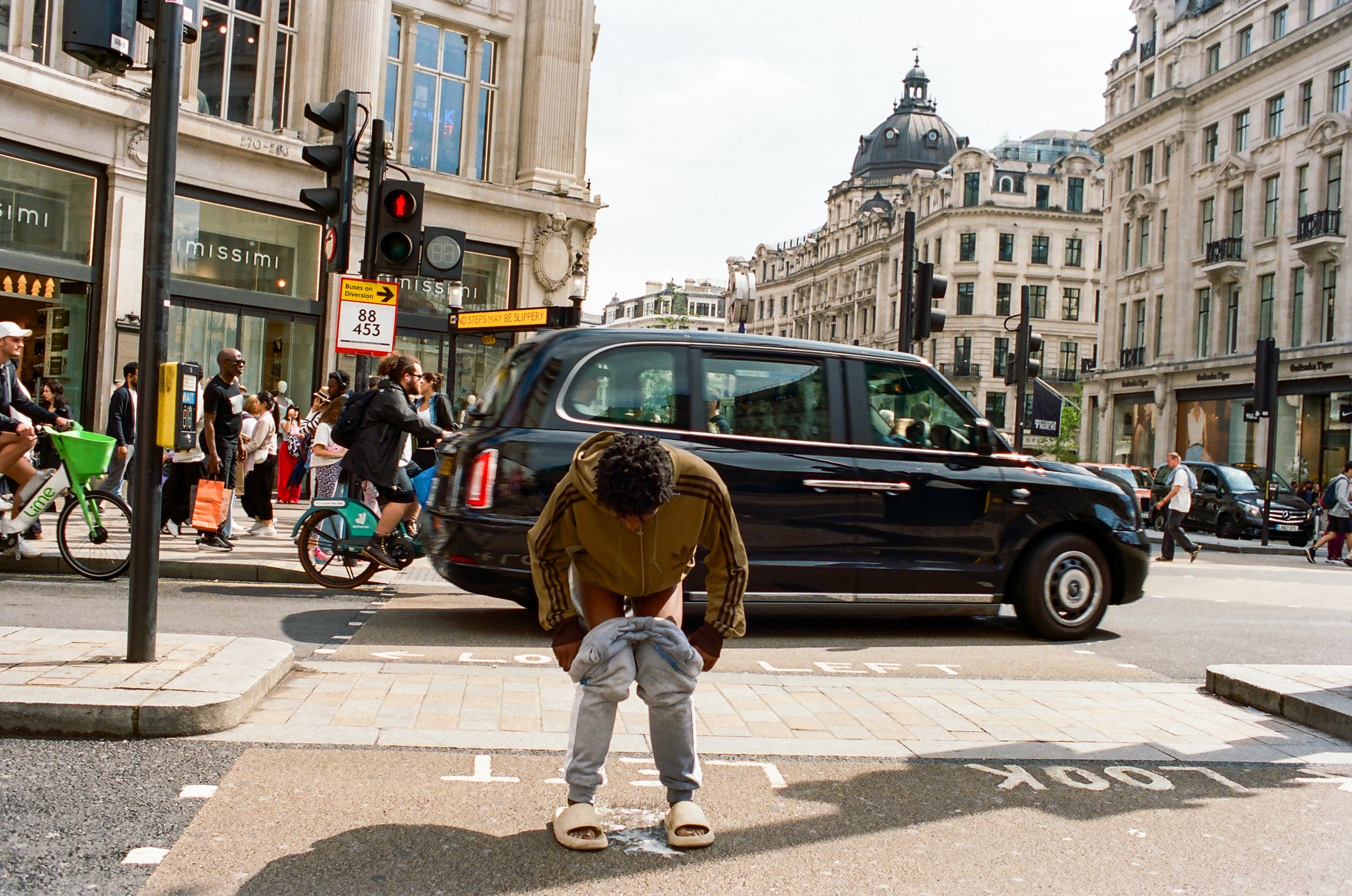 35mm - Oxford Street - 2025