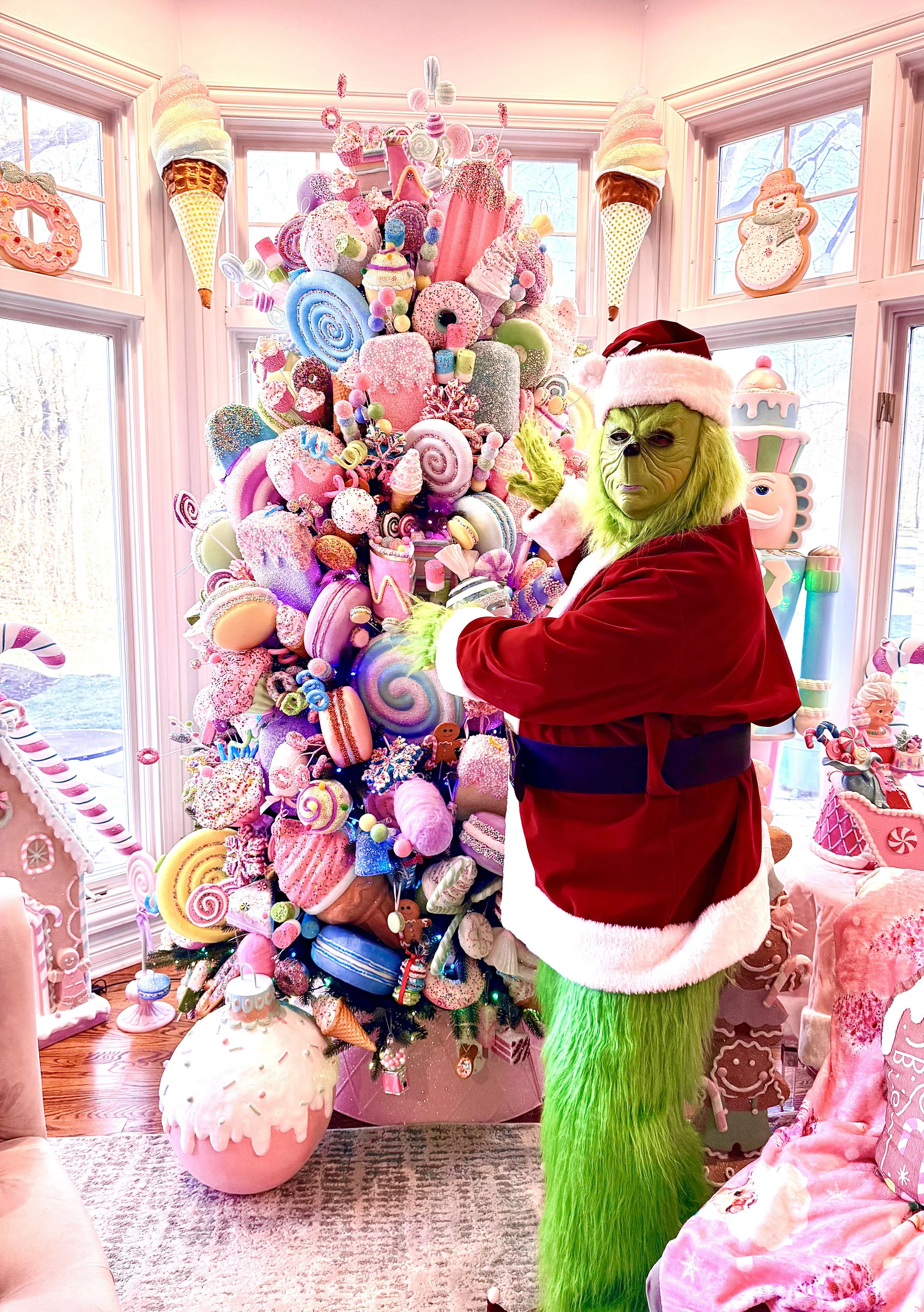 Grinch for hire in Los Angeles