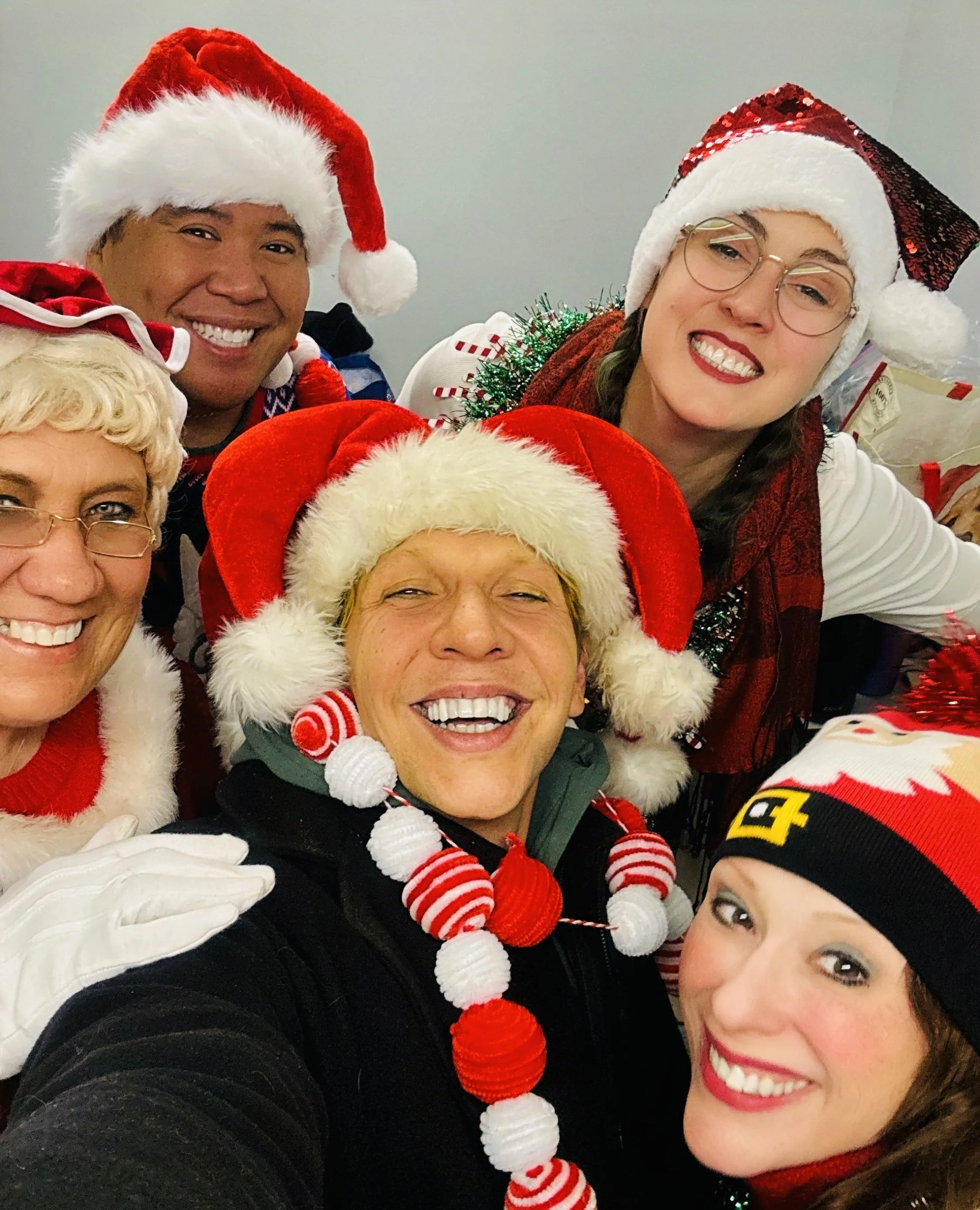 Copy of Facetune_14-12-2025-21-19-02.jpg