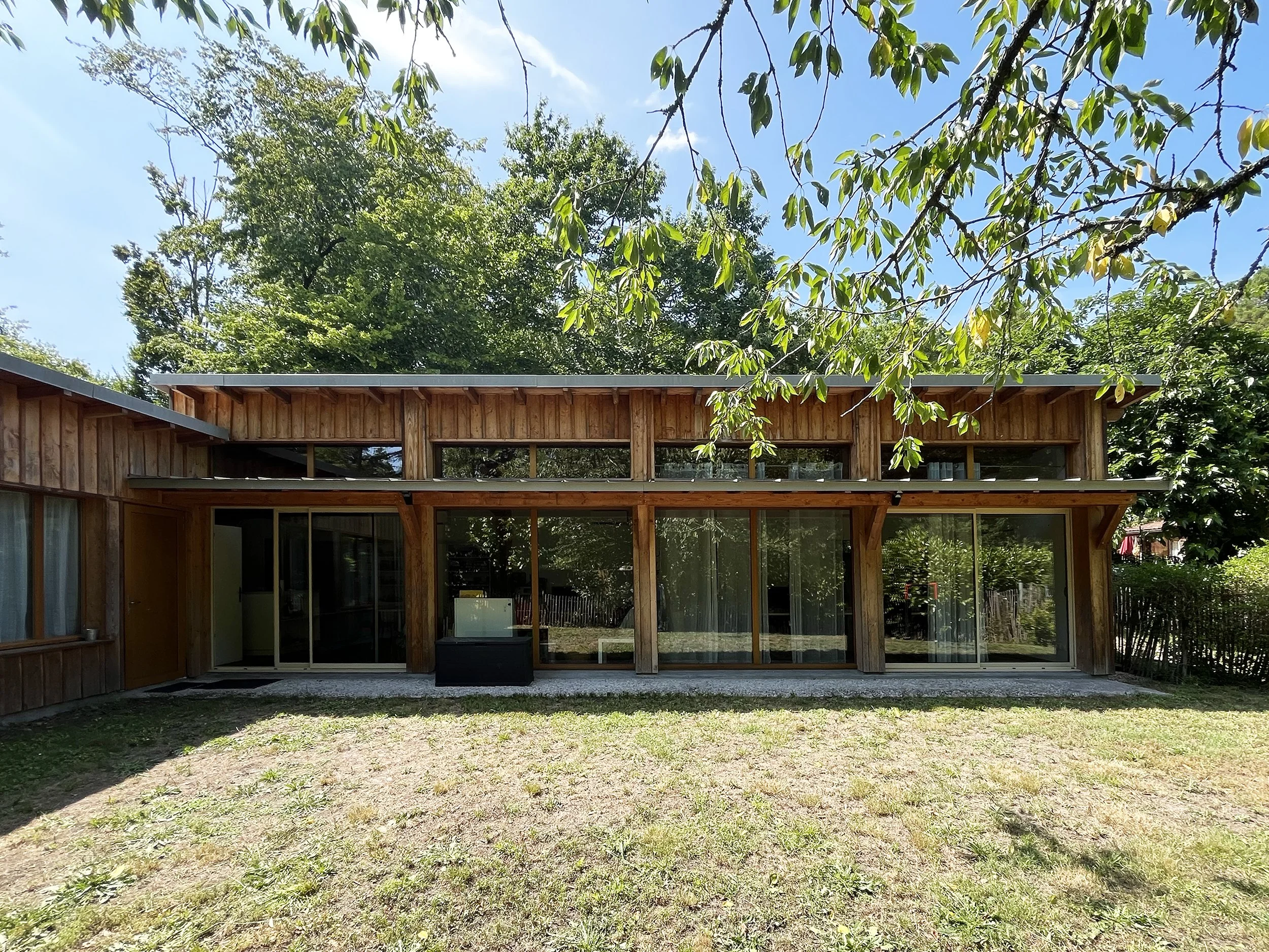 71-LEsquif-Ext-4.jpg