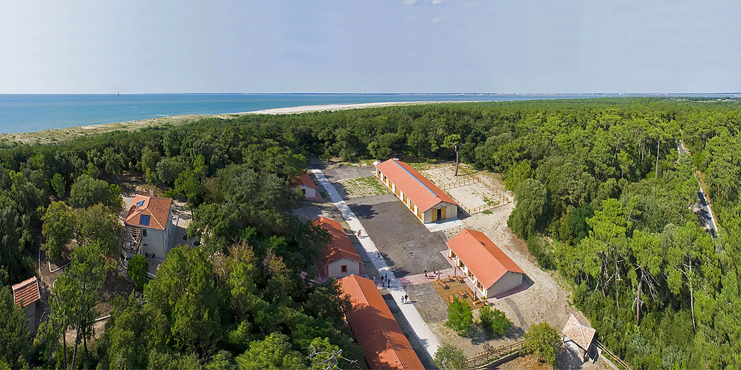 28-MaisondeGrave-Aero.jpg