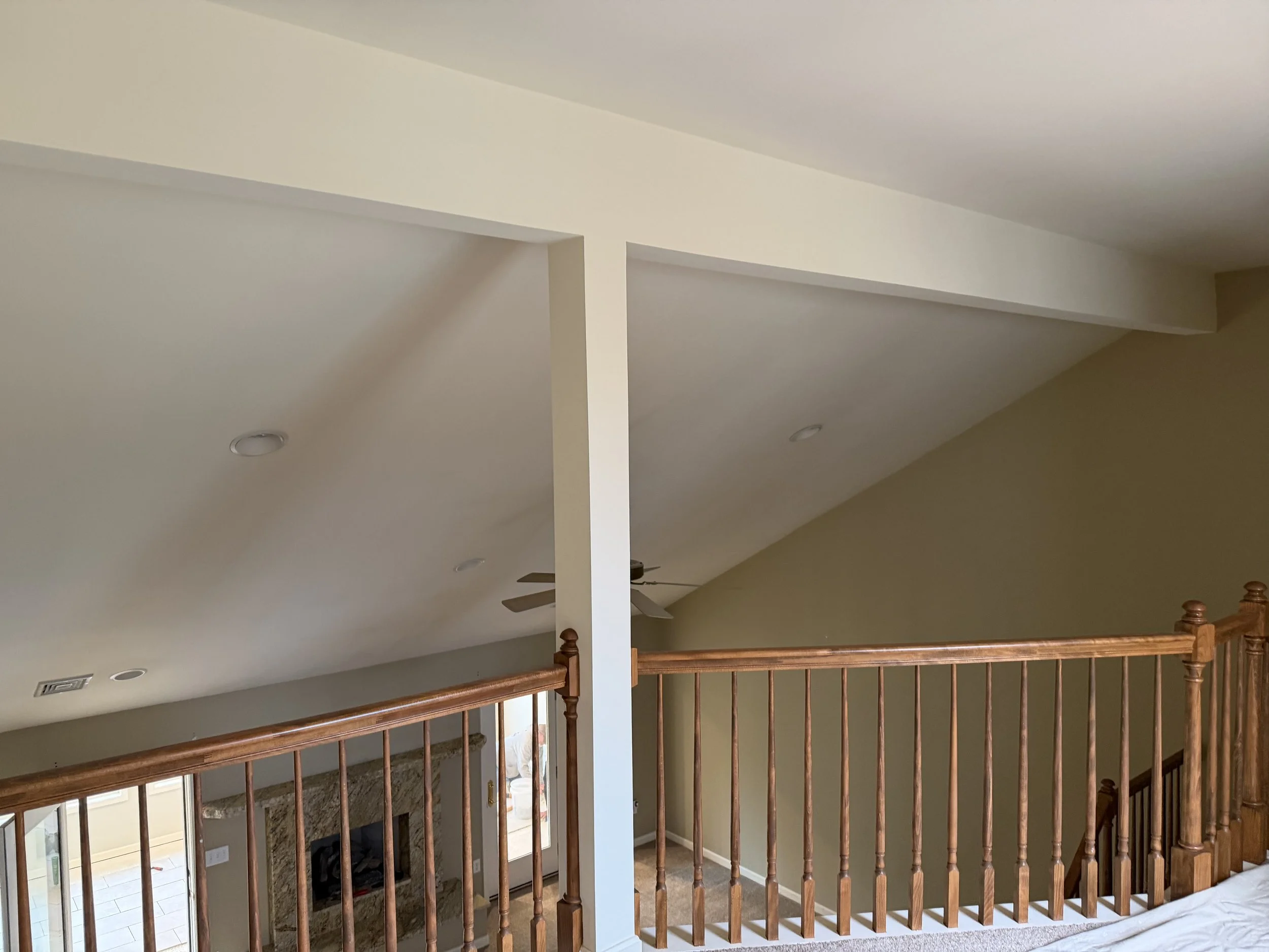 BEFORE: UPSTAIRS HALLWAY ENTRY