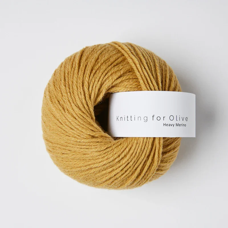 Knitting_for_olive_marts_2024_heavymerino_stovethonning_0957_800x.webp
