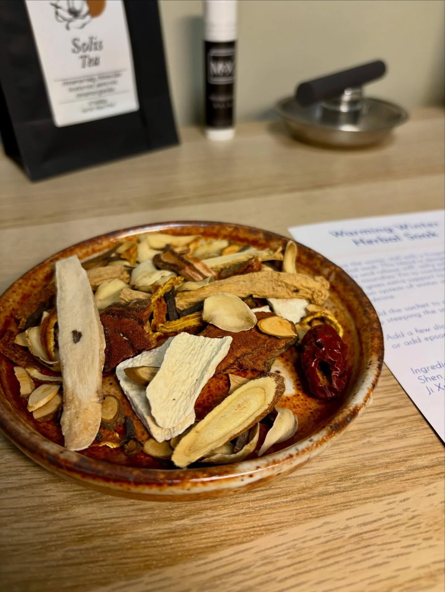 Get through the last dregs of winter with our Warming Winter Herbal Soak! The first in a new series of herbal blends to help us align to the season. 

This winter blend is designed to warm the body and relieve stiff, achy joints and muscles. It also 